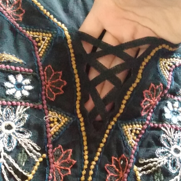 AEO flowy top - Picture 2 of 4